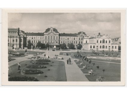 36 - Mladá Boleslav, oživené "Městské sady", cca 1941