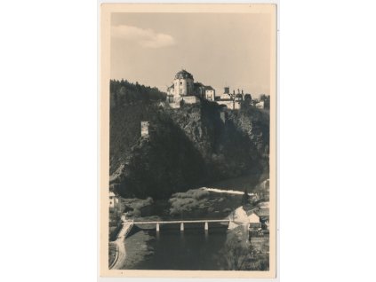 74 - Znojemsko, Vranov nad Dyjí, pohled na zámek, cca 1933