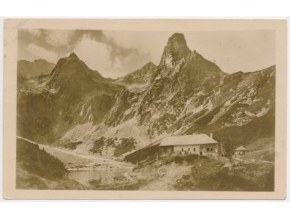 Slovensko, Vysoké Tatry, Chata KSTL pro Zelenom plese, cca 1951