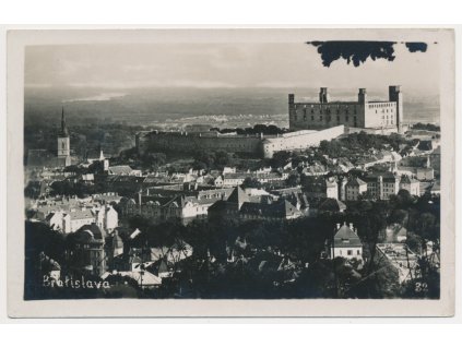 Slovensko, Bratislava, celkový pohled, cca 1930