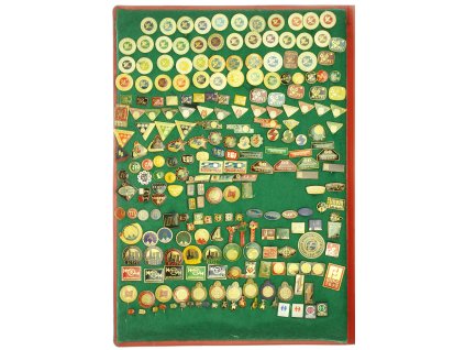 ČSSR, sestava cca 350 pamětních a příležitostných odznaků, pestré