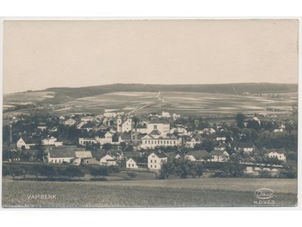 57 - Rychnovsko, Vamberk, celkový pohled na město, cca 1955