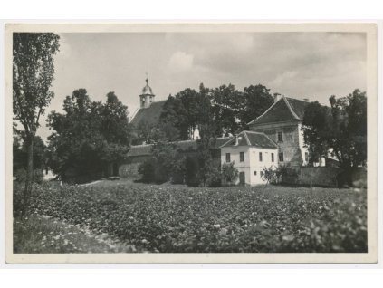24 - Jindřichohradecko, Kostelní Vydří, poutní místo P. Marie Karmelské,  1941