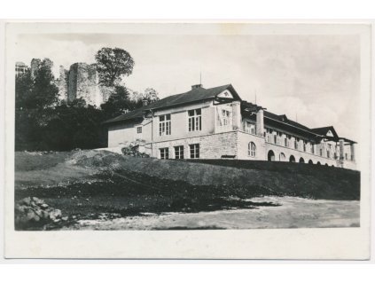 10 - Chrudimsko, Košumberk (Luže), Zemský léčebný ústav, cca 1940