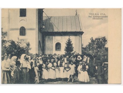 Slovensko, Veľká Ida, oživená partie před kostelem, cca 1932