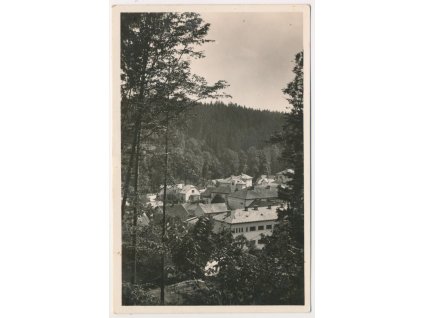 57 - Rychnovsko, Skuhrov nad Bělou, celkový pohled, cca 1946