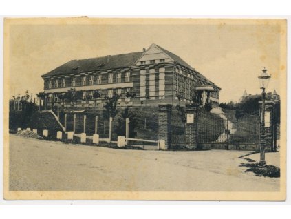 10 - Chrudim, Státní výzkumný ústav - zemědělský, cca 1948