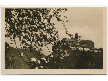 69 - Ústí nad Labem, Střekov, jarní partie pod hradem, cca 1949