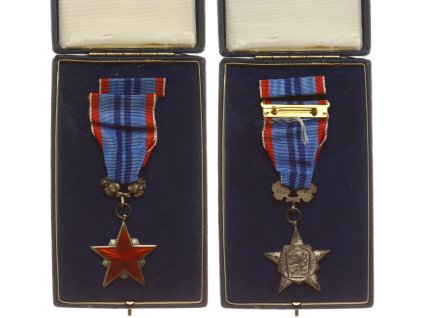ČSSR, Řád rudé hvězdy práce, II. vydání, stříbro, punc., signováno, stav 1/1/1