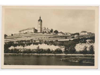 35 - Mělník, pohled na město od řeky, cca 1956