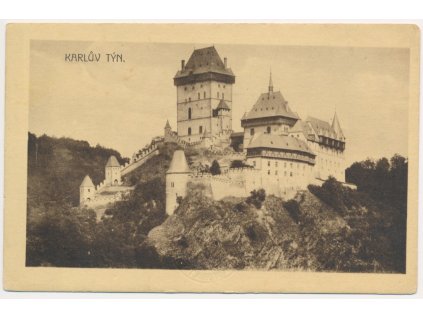 02 - Berounsko, Karlův Týn, Karlštejn, pohled na hrad, cca 1935