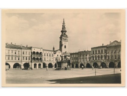 39 - Nový Jičín, partie z náměstí, cca 1949