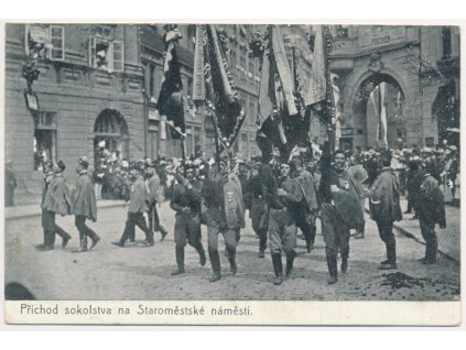 Příchod sokolstva na Staroměstské náměstí, cca 1906