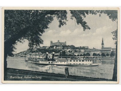 Slovensko, Bratislava, Pohlad na Dunaj, parník, cca 1938