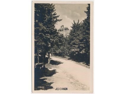 32 - Liberecko, cesta na Ještěd, cca 1930