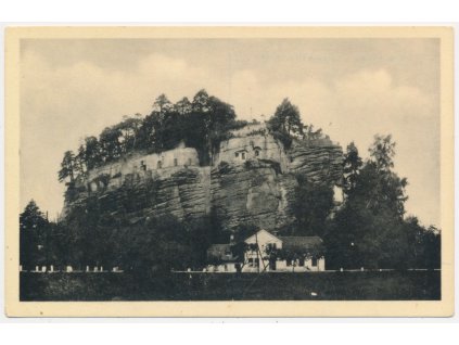 11 - Českolipsko, Sloup, skalní hrad, cca 1943