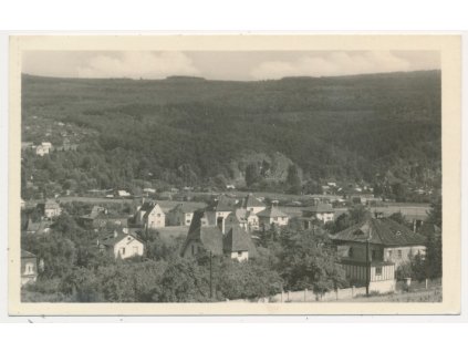 51 - Praha-západ, Černošice, celkový pohled na město, cca 1951
