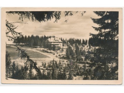Slovensko, Makov, Javorníky, Chata Bumbálka, cca 1953