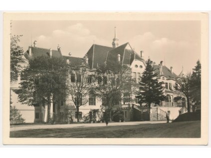 08 - Chebsko, Mariánské Lázně, Hotel Krakonoš, cca 1949