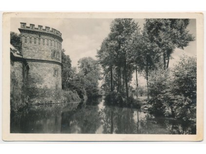 24 - Jindřichohradecko, Třeboň, Zlatá stoka, cca 1942