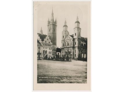 28 - Klatovy, Radnice, Černá věž a Jesuitský kostel, cca 1933