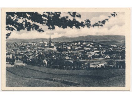 28 - Klatovy, celkový pohled na město, cca 1945