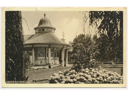 40 - Nymbursko, Poděbrady, partie z lázeňského parku, cca 1942