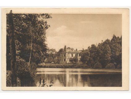 17 - Havlíčkův Brod (Německý Brod), vila u řeky, cca 1922