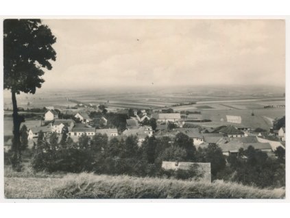 03 - Blansko, Skalice nad Svitavou, celkový pohled na obec, cca 1956