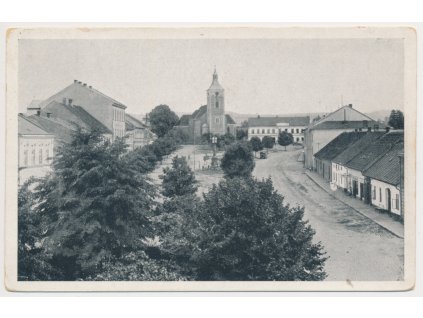10 - Chrudimsko, Proseč, pohled na náměstí, cca 1942