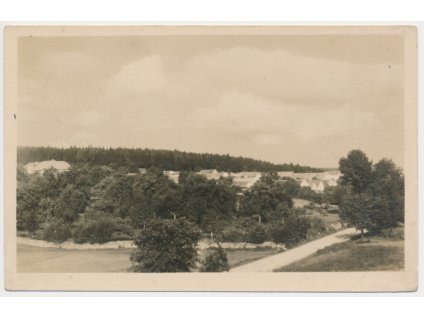 28 - Klatovsko, Pačejov, celkový pohled na obec, cca 1956