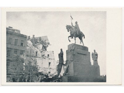 49 - Praha, Zničený dům po leteckém bombardování v květnu 1945