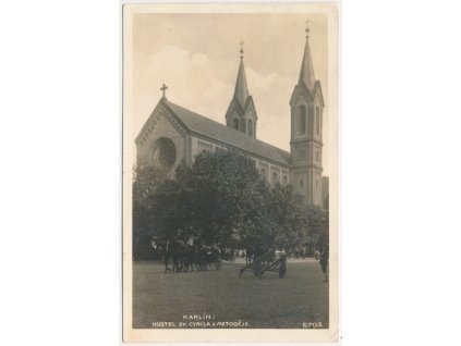49 - Praha, Karlín, Kostel sv. Cyrila a Metoděje, oživená partie s koňmi, 1930