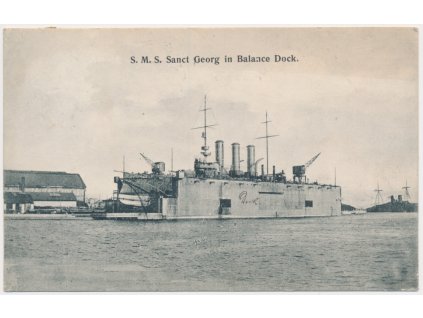 S. M. S. Sanct Georg, pohled na  ukotvený křižník R-U námořnictva, cca 1908