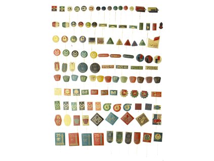 ČSSR, sestava cca 150 kusů převážně podnikových a sportovních odznaků