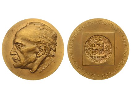 ČSSR, AE plaketa Zdeněk Nejedlý, Karlova univerzita, průměr 80mm, váha 224 gramů, masivní a dekorativní kus, stav 1/1
