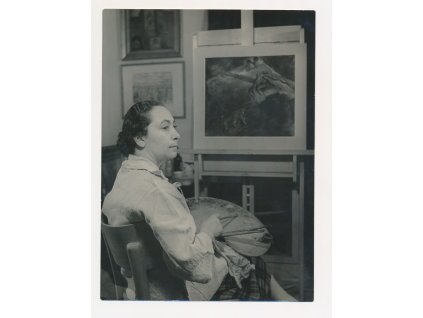 Bérová Julie (1911-2011), malířka, grafička, fotografie s vl. podpisem