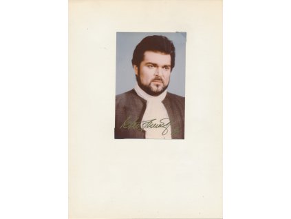 Dvorský Peter (1951), slovenský operní pěvec, sběratelský list s vl. podpisem