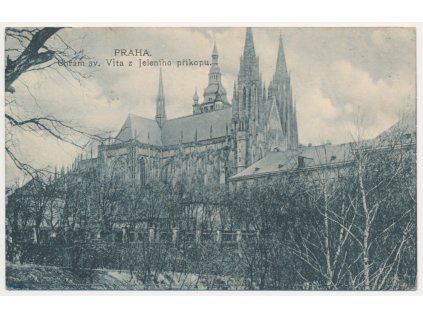 49 - Praha, Chrám sv. Víta. pohled z Jeleního příkopu, cca 1921