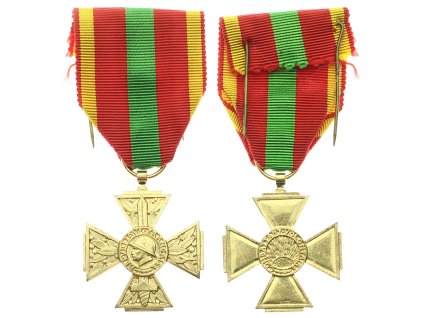 Francie, Válečný kříž dobrovolníka (Croix du Combattant Volontaire), stuha, zlaceno, stav 1/1/1