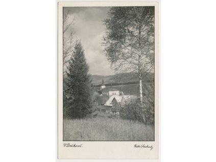 20 - Jablonecko, Držkov, pohled na kostel a okolí, cca 1930