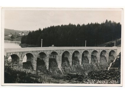 45 - Pelhřimovsko, Sedlice, pohled na hráz přehrady, cca 1933