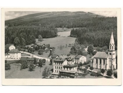 66 - Trutnovsko, Janské Lázně, pohled na město, kostel, cca 1951