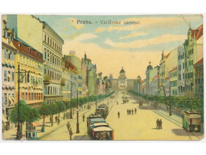 49 - Praha, oživené Václavské náměstí s tramvajemi, cca 1911
