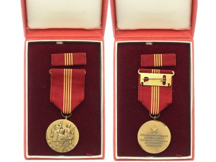 ČSSR, AE dekorace 40.výročí osvobození Československa, stuha, stužka, etue, luxusní sběratelská jakost