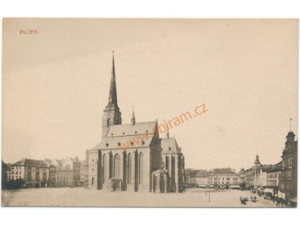 47 - Plzeňsko, Plzeň, oživené nám. s katedr. sv. Bartoloměje, cca 1909