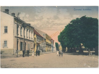 38 - Náchodsko, Červený Kostelec, oživená partie z náměstí, cca 1924