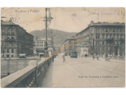 49 - Praha, oživená partie na mostě cís. Františka a Chotkova tř., cca 1911