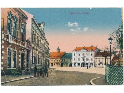 57 - Rychnovsko, Týniště nad Orlicí, oživené náměstí, cca 1915