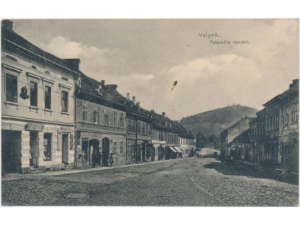 60 - Strakonicko, Volyně, Palackého náměstí, obchod F. J. Krása..,1912